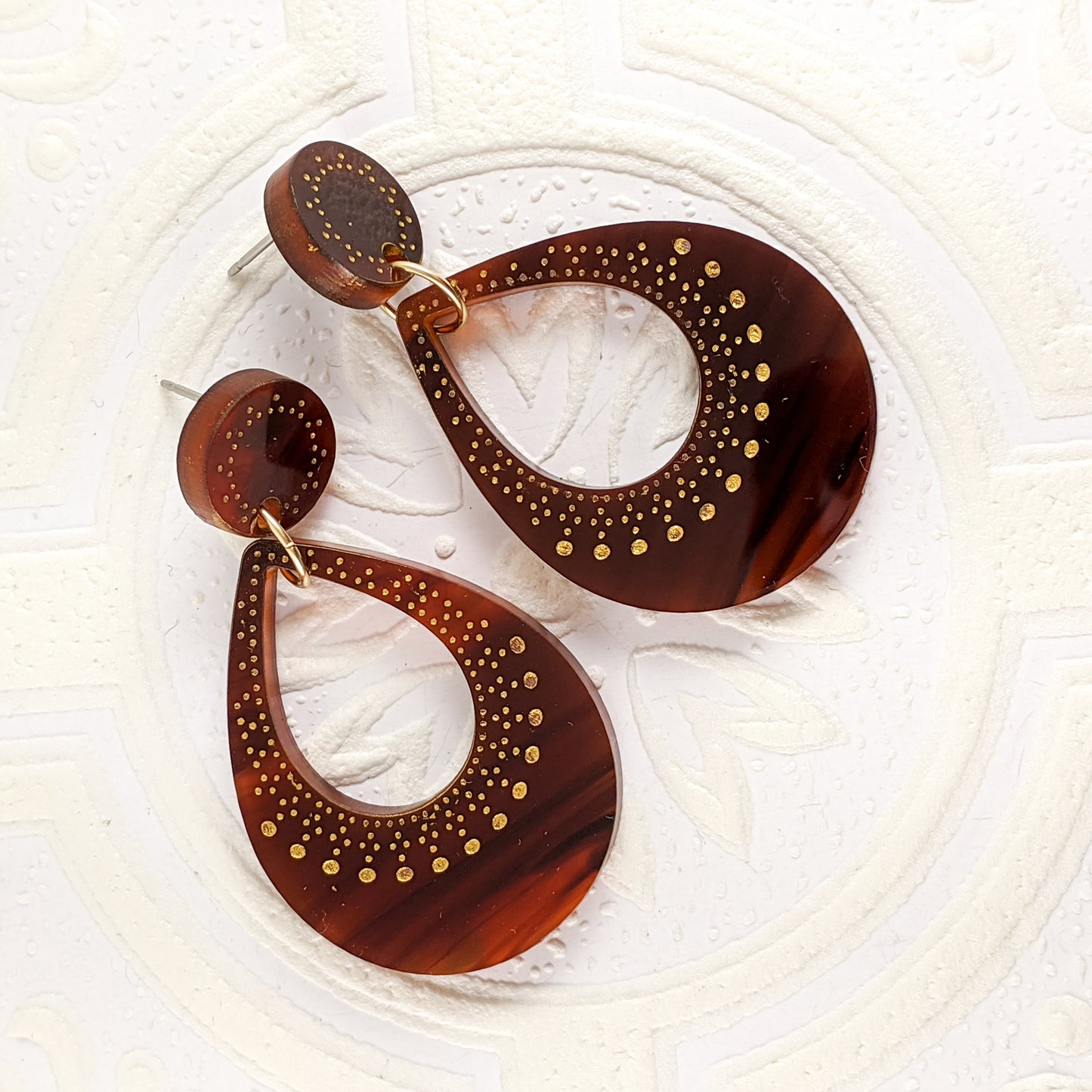 Coucher de Soleil Post Earrings in Faux Tortoiseshell